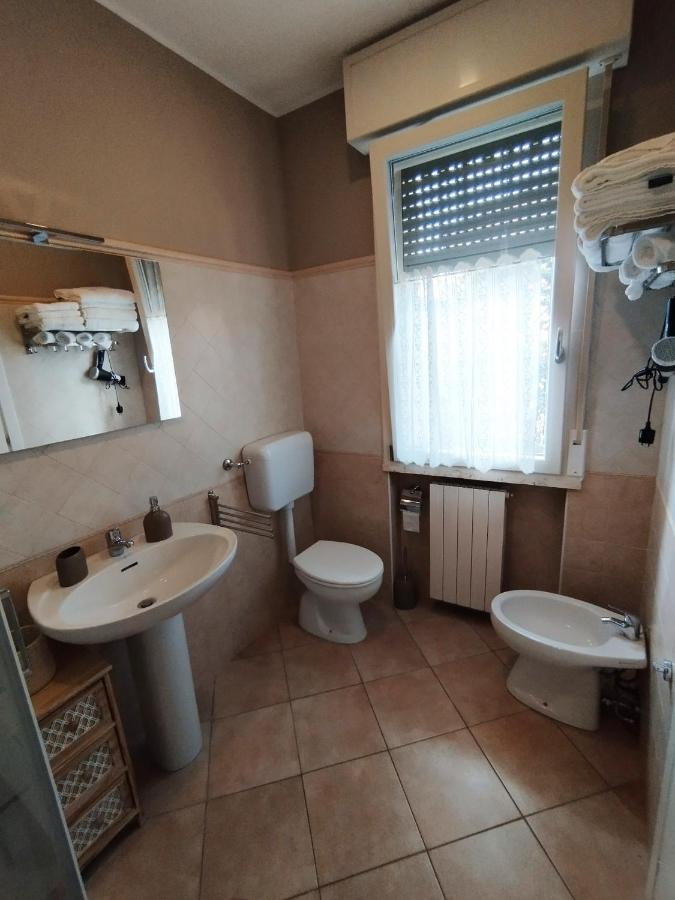 Milano Lodge Bussero Bagian luar foto
