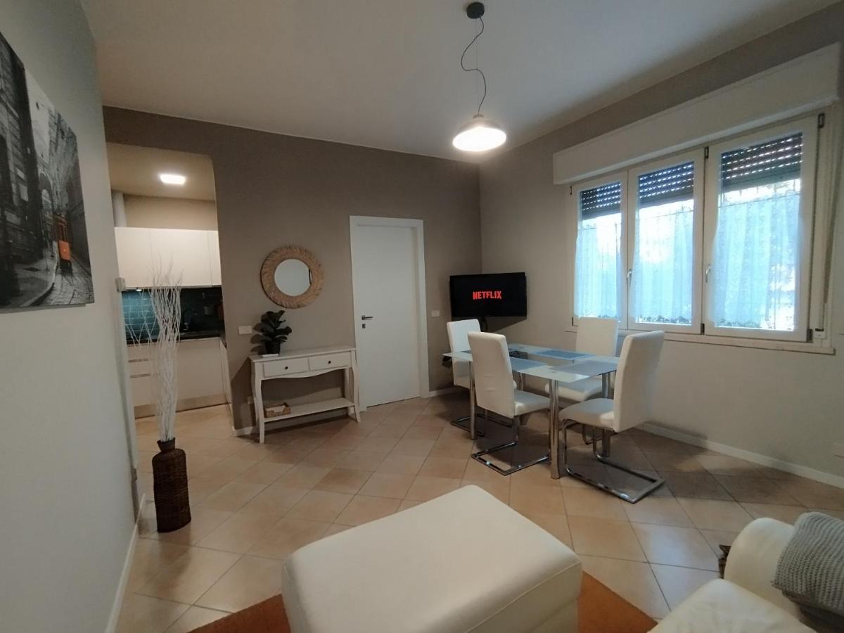 Milano Lodge Bussero Bagian luar foto